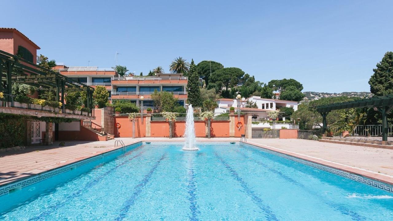 El Trull Apartments リョレート・デ・マル エクステリア 写真